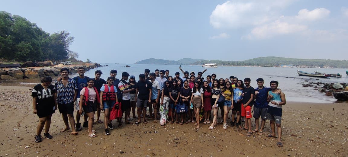 Gokarna Beach Trek: Where Mountains Meet the Arabian Sea  cover image 4